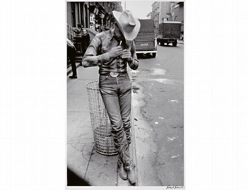 羅伯特・法蘭克（Robert Frank）《羅德奧，紐約》（Rodeo,New York City），1954，選自《美國人》。（©Robert Frank ）