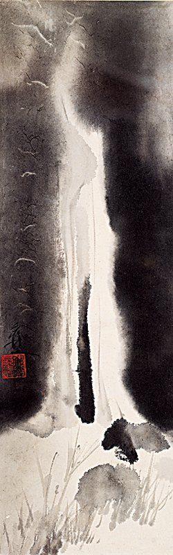 張大千〈瀑〉，33.2×10.7厘米，台北國立歷史博物館藏。