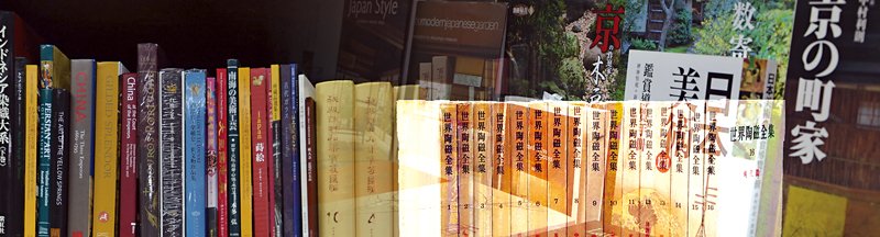 簡單的書架、老電扇，汗牛的裝潢十分樸素，就像一個愛書人的書房
