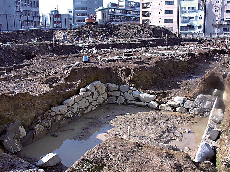 長崎勝山町遺址。