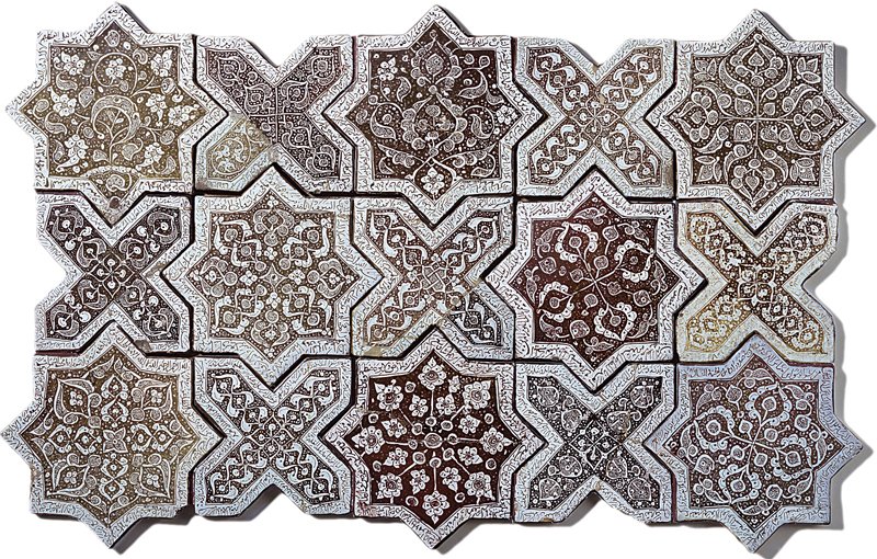 1217年〈敞口大碗〉，伊朗製品。© V&A。