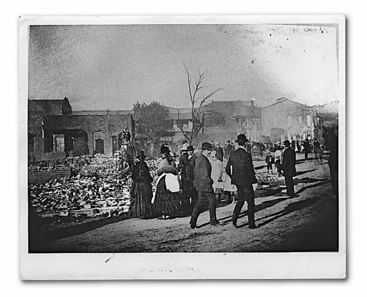 約1887年，聖荷西馬奇街的華埠老照片。©Image Courtesy of History San José。