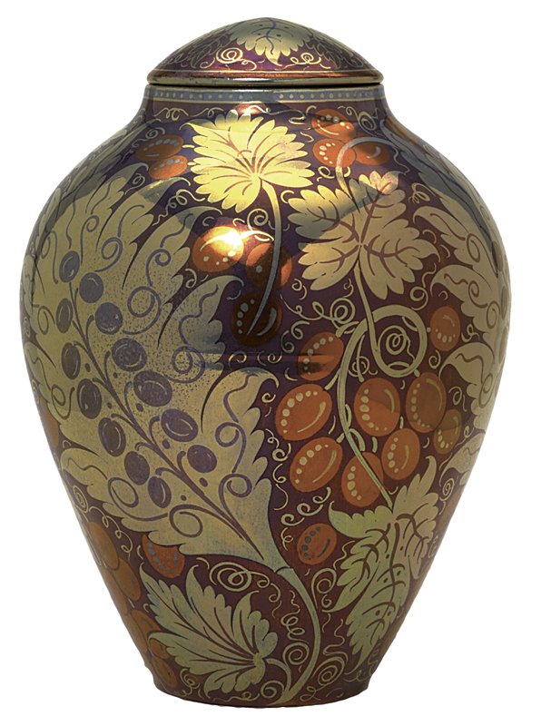 1888～1898年〈瓶〉，英國倫敦威廉．德．摩根（William de Morgan，1839～1917）設計。© V&A。