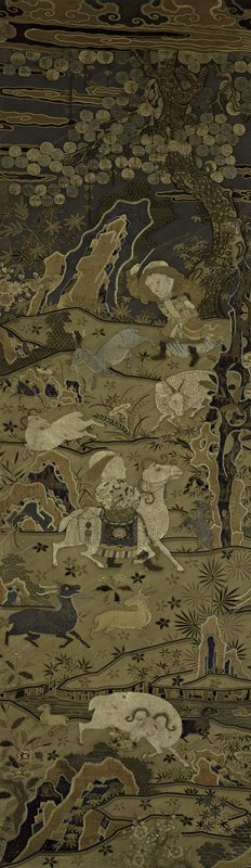 明佚名〈三羊開泰圖〉刺繡，213.4×63.5厘米。