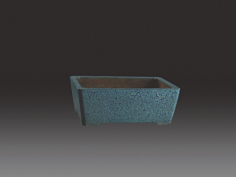清〈古渡呂鈞釉切立隅人切足長方盆〉，23×16×9厘米。