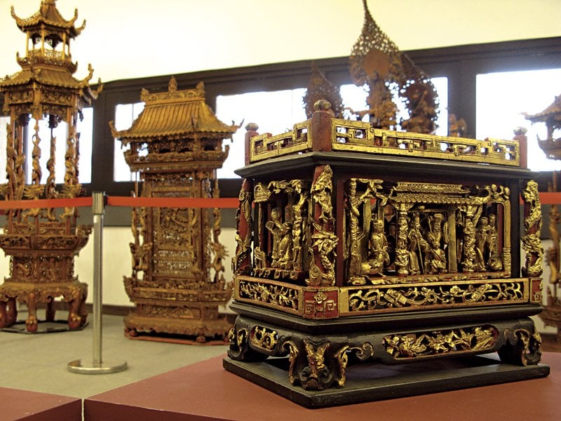 數百件民俗文物為主的展品，彷彿民藝時代再臨。