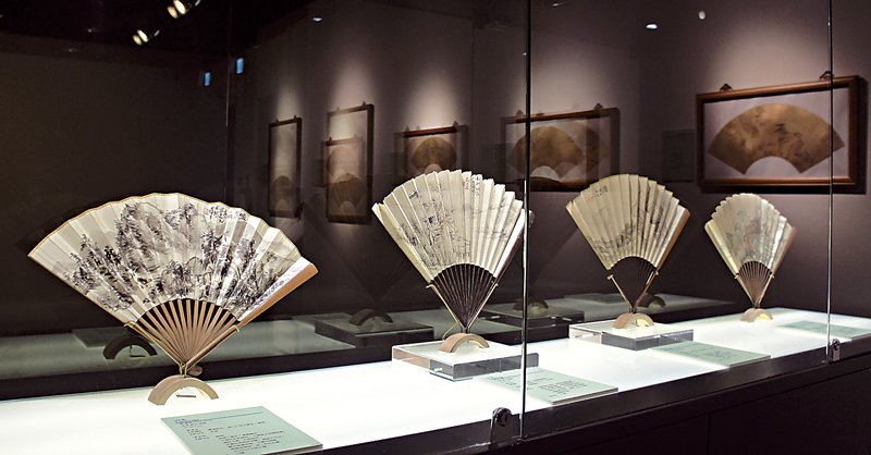 清末蒲華、吳大澂、任預、沈焯四成扇，扇面邊緣略損，可見使用之痕跡。