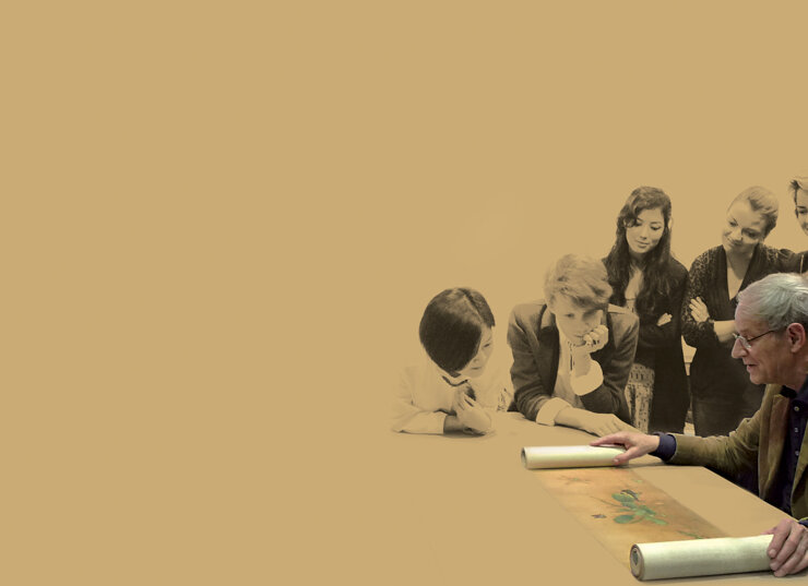 韋陀帶領英國愛丁堡大學藝術史學生在大英博物館讀畫。圖／楊佳玲提供。