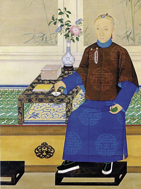 清乾隆〈玻璃胎畫琺瑯黃地花卉葫蘆形鼻煙壺〉,曾收錄於《瀚海藏珍》,台北私人藏。