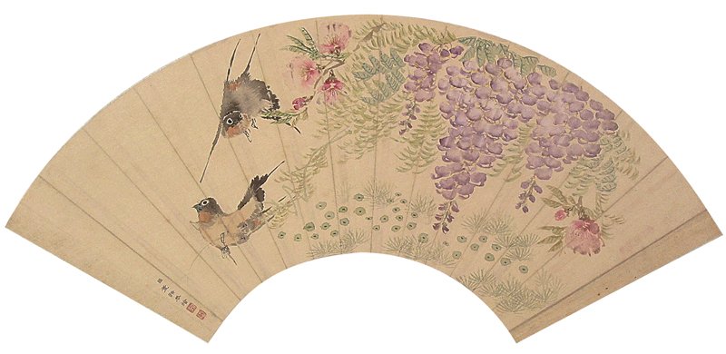 清董誥〈設色花鳥圖扇面〉，上弦51.5公分，下弦22.5公分。