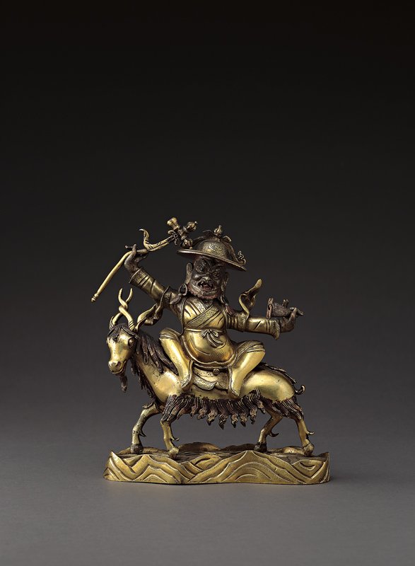 金、元〈鈞窯天藍釉紫斑缽〉，徑18公分，預估價新台幣120萬～150萬元。