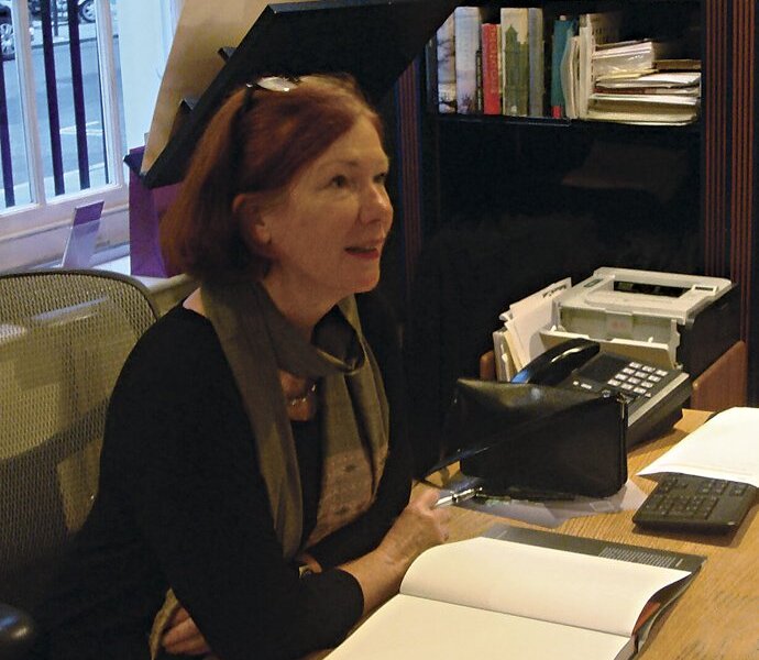 荷蘭國立陶瓷博物館研究員伊娃．斯特伯（Eva Ströber）新書簽名會。