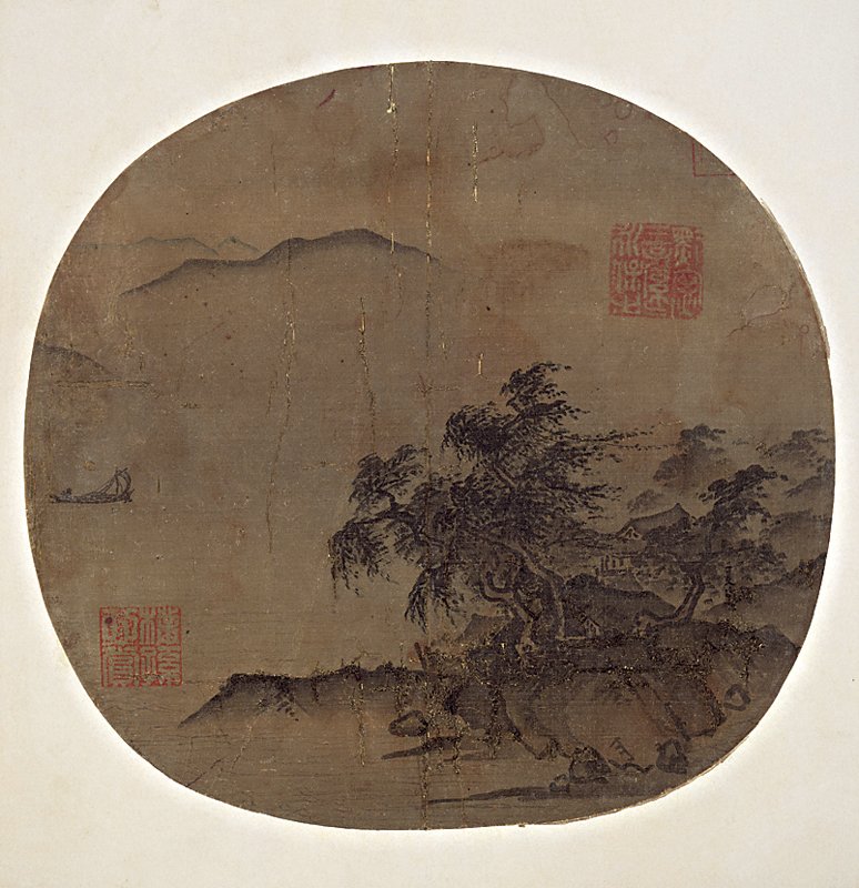 南宋夏珪〈雨江舟行〉,美國波士頓美術館藏。為團扇改成的冊頁。Photograph©2013 Museum of Fine Arts,Boston。