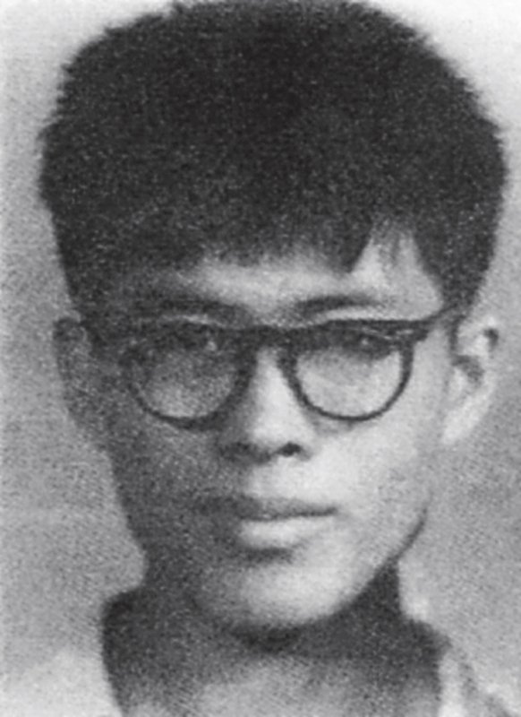 18歲的萬青屴。
