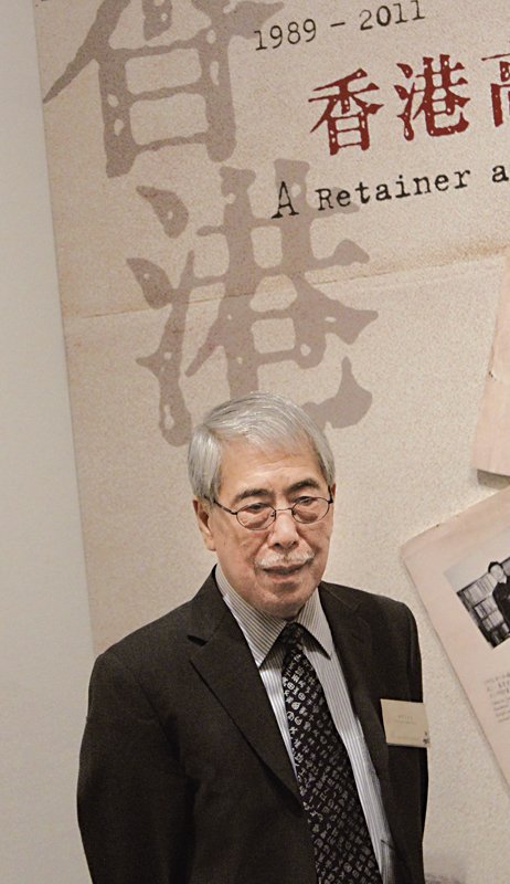 萬青屴在「存念」展開幕典禮現場。