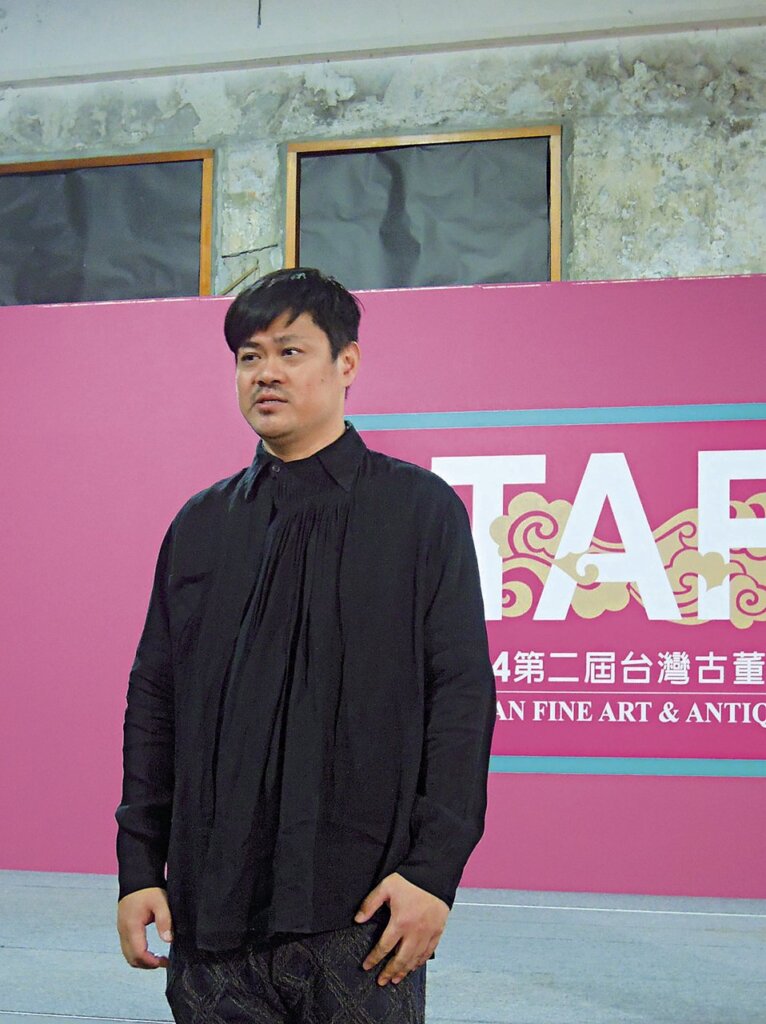 沐春堂負責人邱欣俊於記者會致詞。