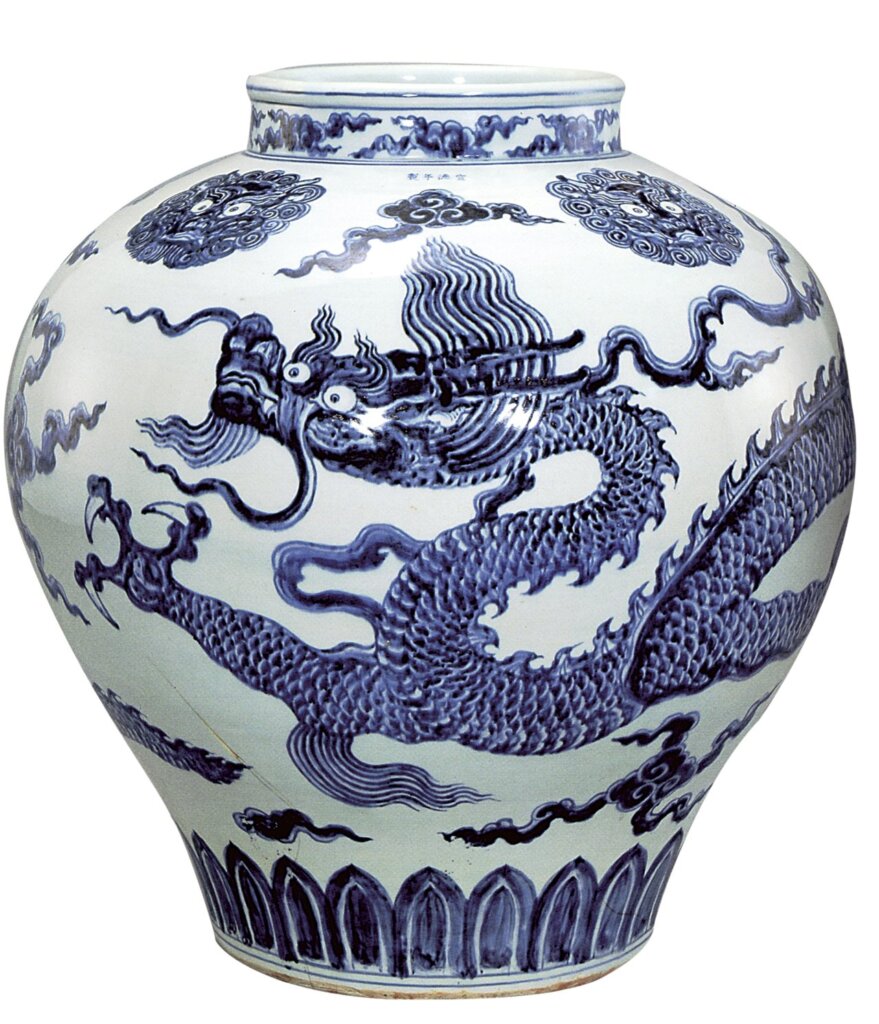 明宣德〈青花雲龍紋壺〉，出光美術館藏。摘自中沢富士雄、長谷川祥子《元明の青花》，東京都：平凡社，1995。