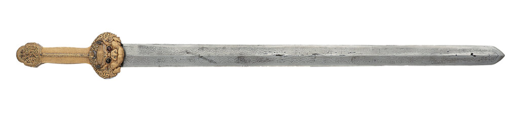 明代〈鐵製鎏金獅柄寶劍〉，英國皇室藏。©Royal Armouries。