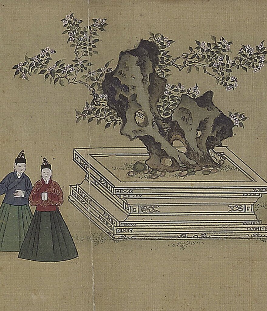 〈四季賞玩圖〉（左）與〈明憲宗元宵行樂圖卷〉（右），宮女與湖石畫法比較。