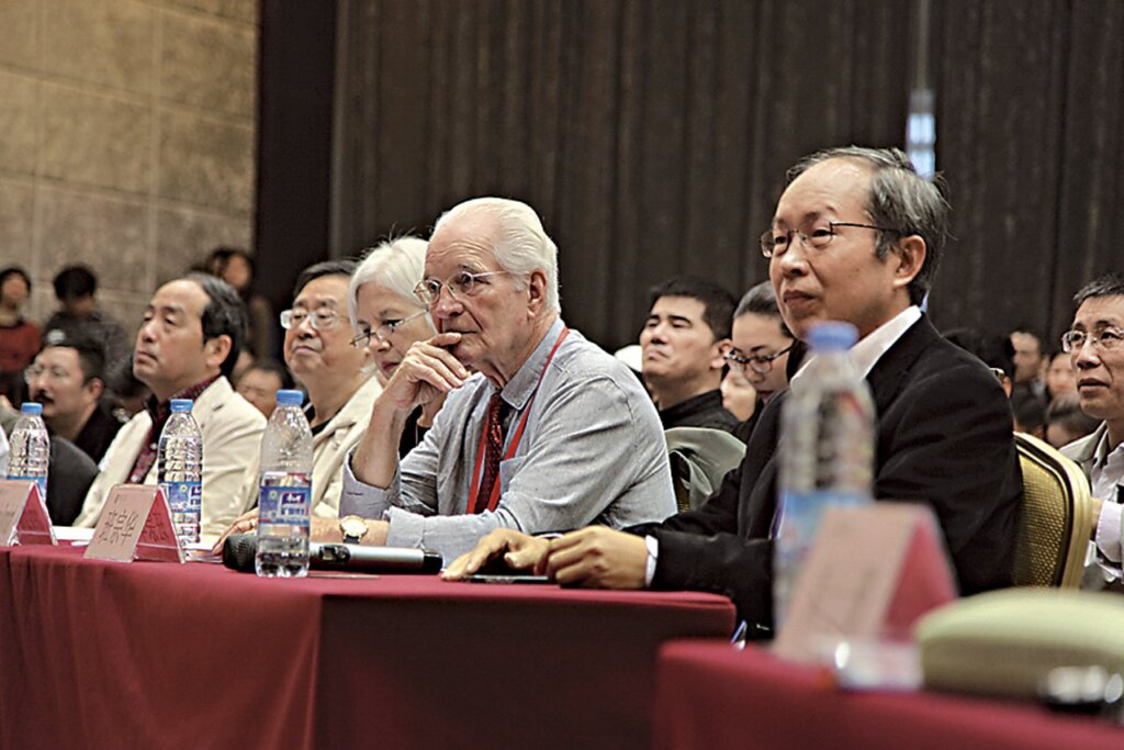 浙江大學藝術與考古博物館副館長繆哲。