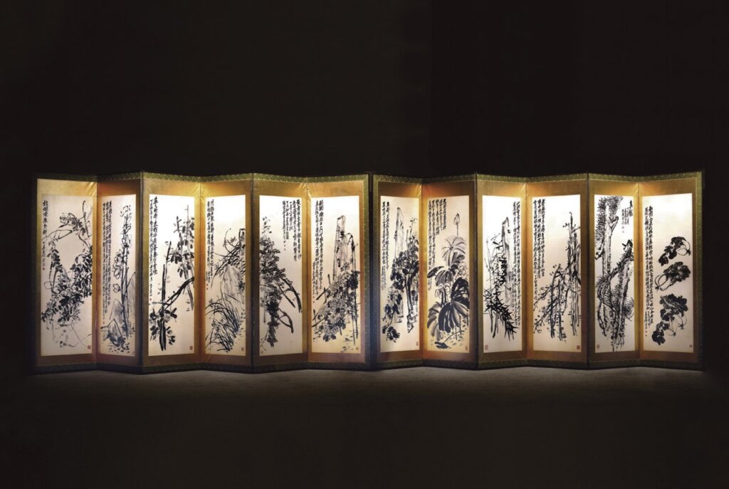 吳昌碩1917年作〈花卉屏風〉12屏，估價待詢，成交價人民幣3852.5萬元。