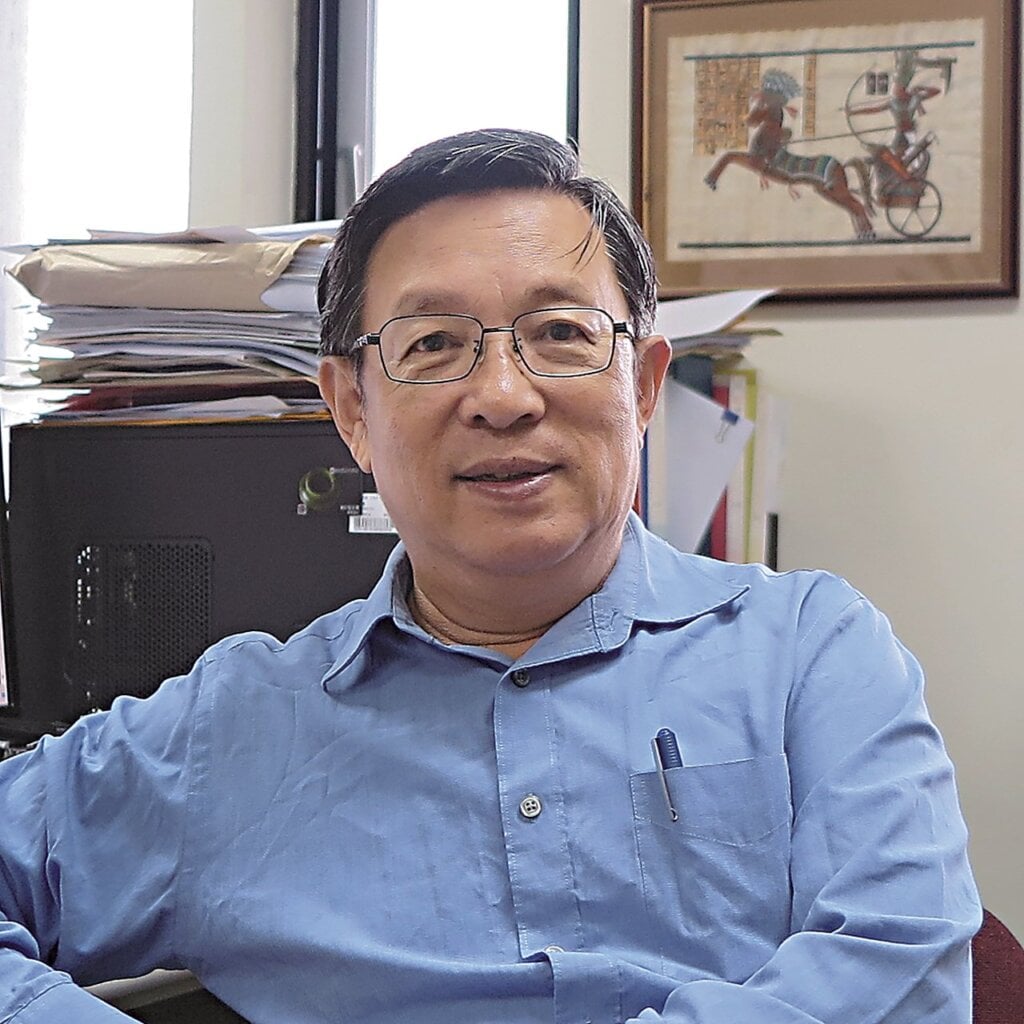 2014年新科院士，同時也是史語所前副所長、並擔任文資局古物審查委員的考古權威臧振華。