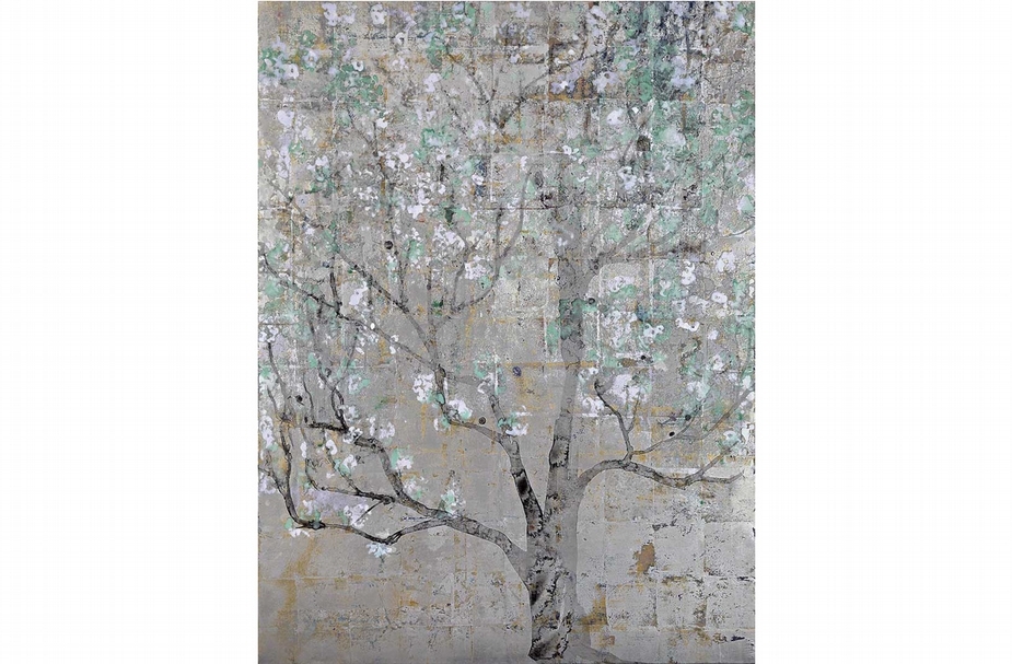 藤村真《奇蹟樹》．天然礦物顏料、墨、銀、黃金、雲肌紙、畫布．153×115 cm．2014。為藤村真創作生涯邁入下一階段之新作。