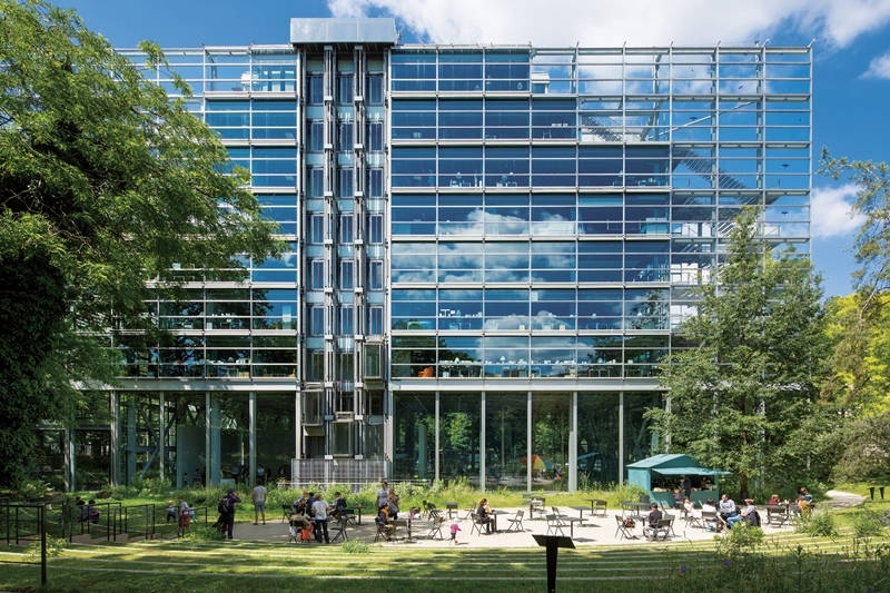 卡地亞藝術基金會建築外觀。c Jean Nouvel Adagp, Paris. Photo c Luc Boegly