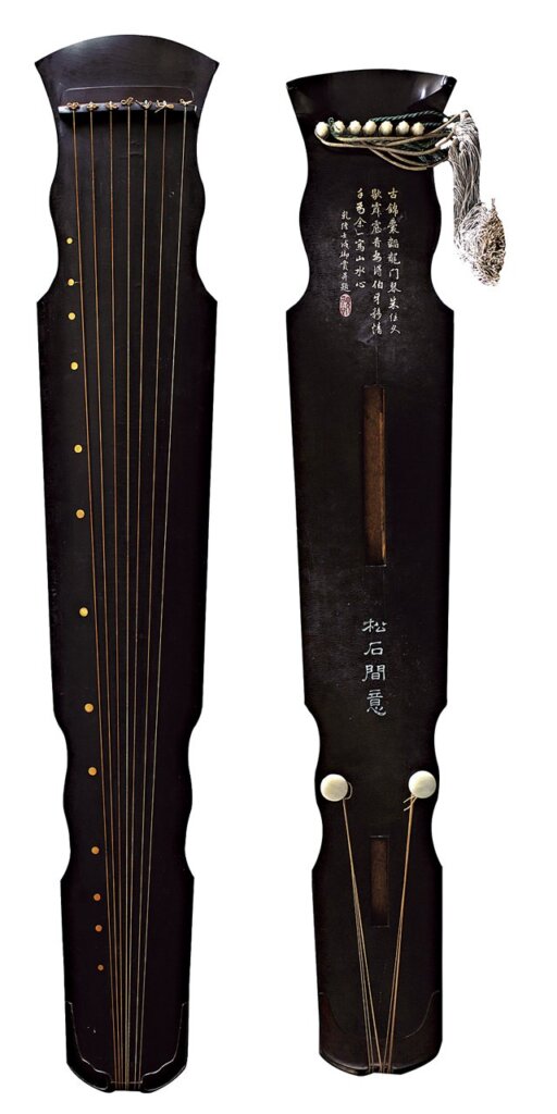 2010年秋拍，北宋〈宋徽宗御製清乾隆御銘「松石間意」琴〉，成交價人民幣1億3664萬元。