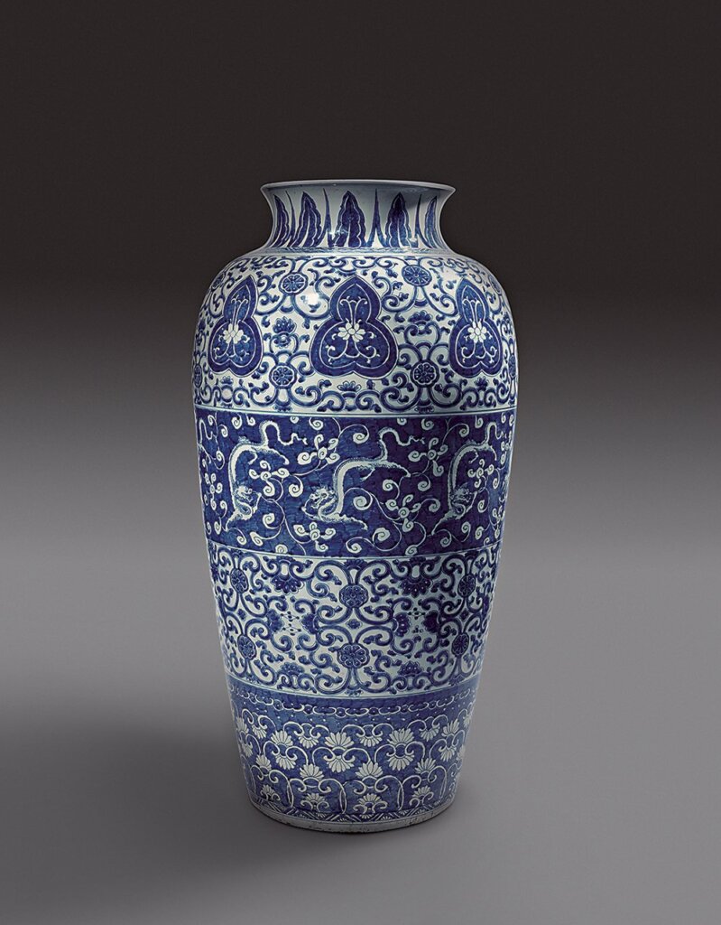 清康熙朝〈琺瑯瓷山〉。圖╱Vanderven Oriental Art。