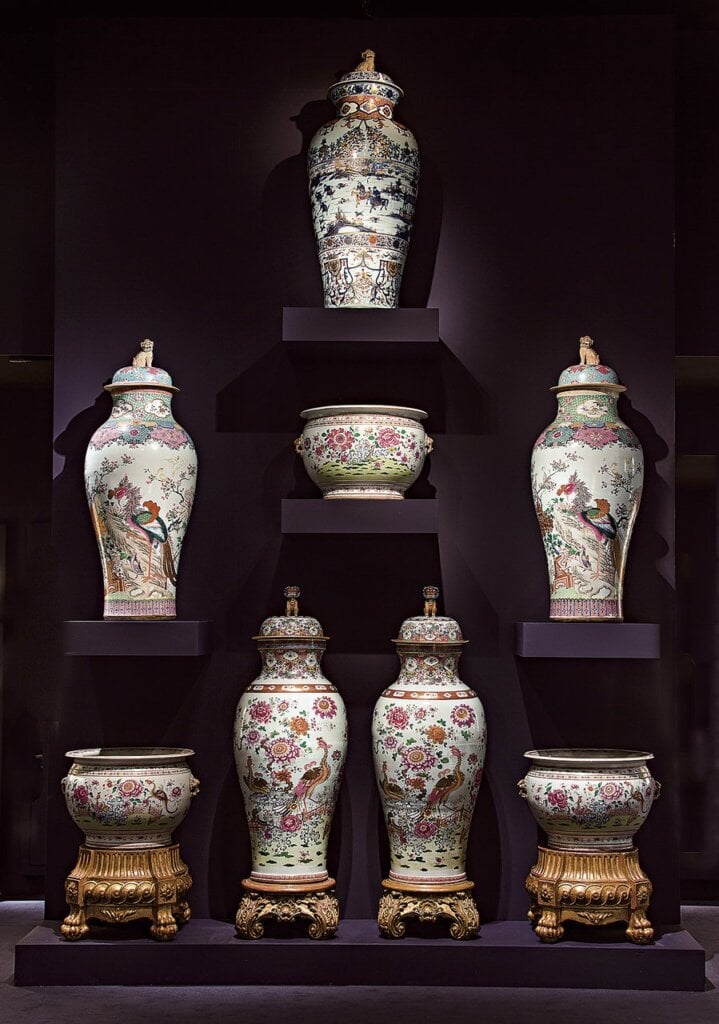 展場內的外銷瓷瓶陳列。圖╱Jorge Welsh Oriental Porcelain and Works of Art。