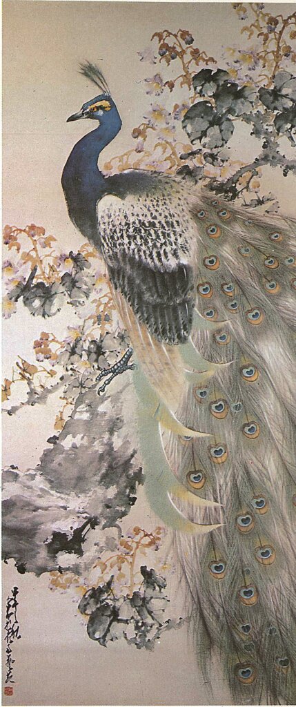 趙少昂1954年〈桐花孔翠〉，水墨設色紙本，173×76公分，香港藝術館藏。載《趙少昂的藝術》，頁15。