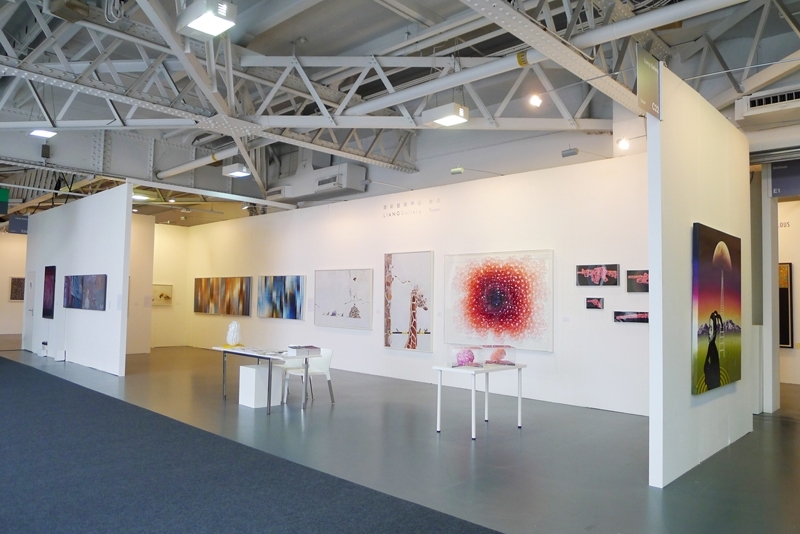 尊彩藝術中心ART15展出現場。(尊彩藝術中心提供)