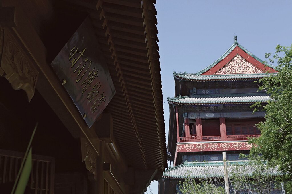 東方保利暨時間博物館──首展「御賞拾珍－元明清官窯瓷器珍藏」特展 1