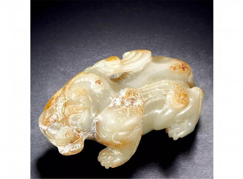 Lot 750 漢代生坑白玉「辟邪」,以HK,722,000成交