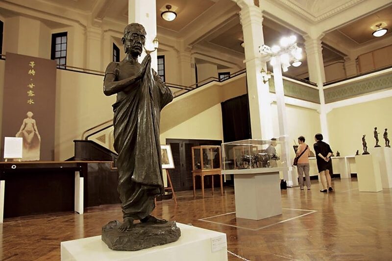 黃土水《釋迦出山》.銅.112×38×38 cm.1997.台北市立美術館藏。