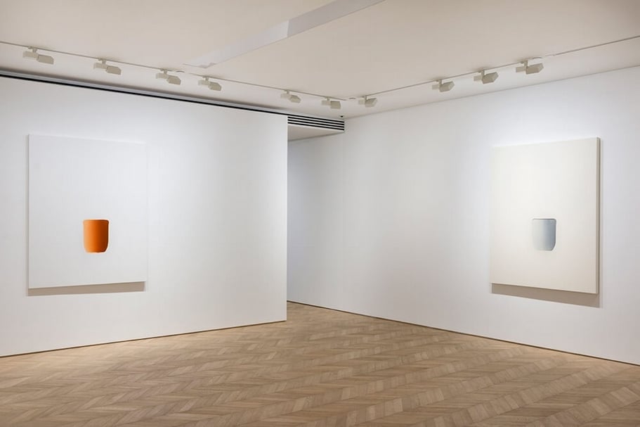 Installation View 2, © Lee Ufan, Courtesy of Pace Hong Kong