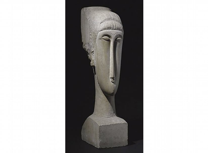 莫迪里亞尼《女子頭像》．石灰岩．高73 cm．1911-1912。