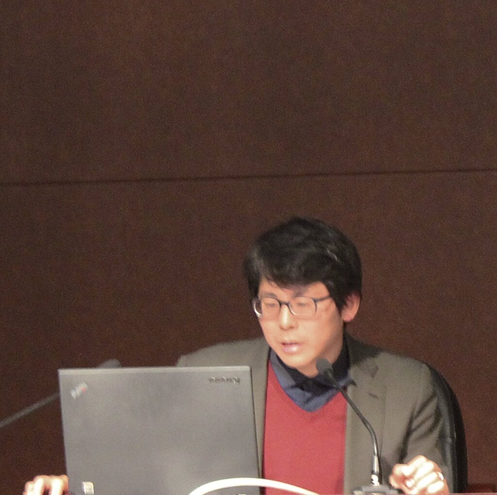 田林啟。