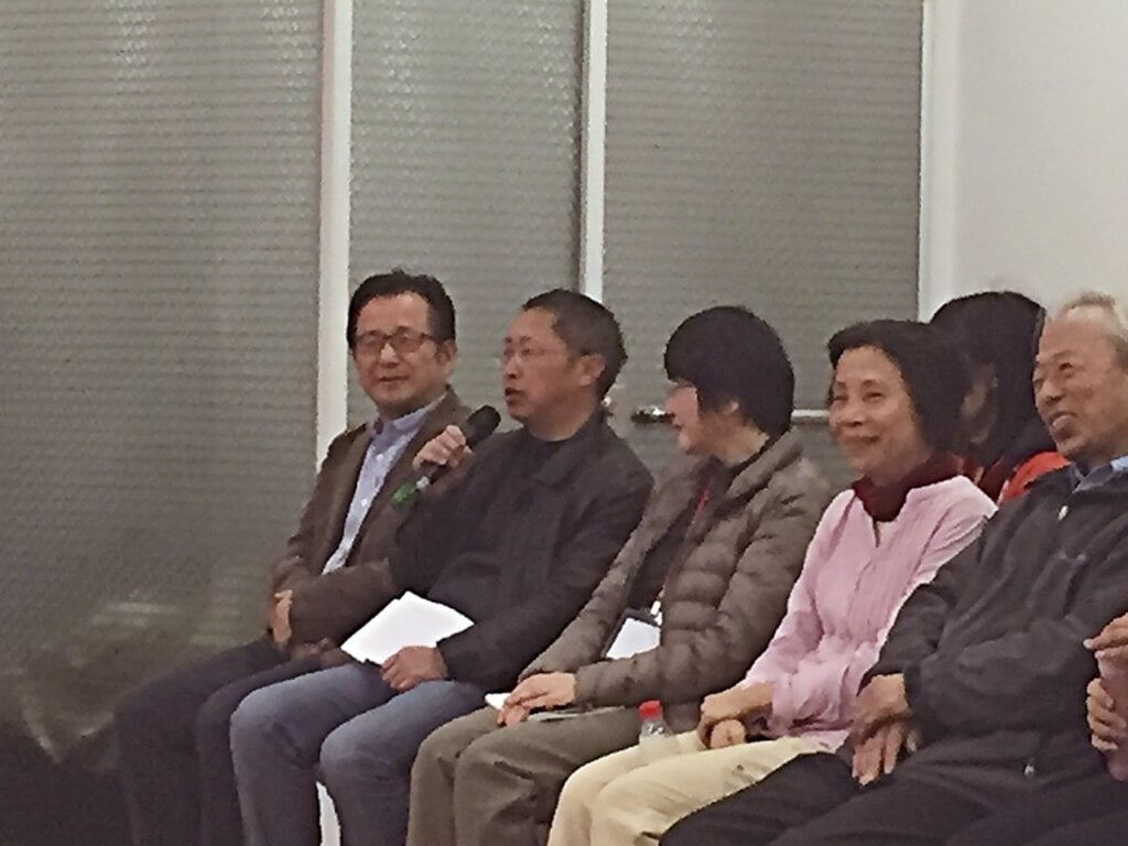 王惠民（左二）發言。
