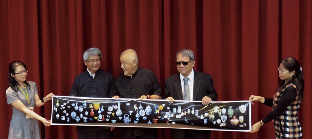 真情相惜，見證──董作賓和臺靜農的常存友誼 中研院「董作賓書法捐贈展」展出九幅獲贈作品 3