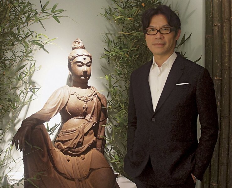 東漢或西晉2～4世紀〈石灰岩天祿造像〉、明代正德十六年〈鑄鐵無量壽佛坐像〉及明代萬曆年間〈城隍爺〉、明代15世紀〈羅漢畫像〉、清代17世紀〈日直功曹使者〉。