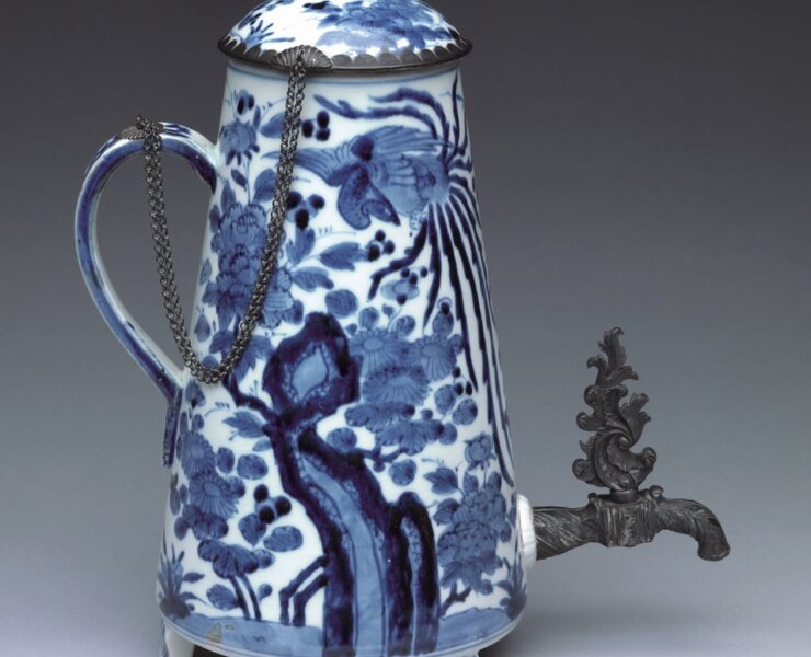 日本1650～1675年〈咖啡壺〉，美國大都會藝術博物館藏。為Samuel P. Avery Collection。