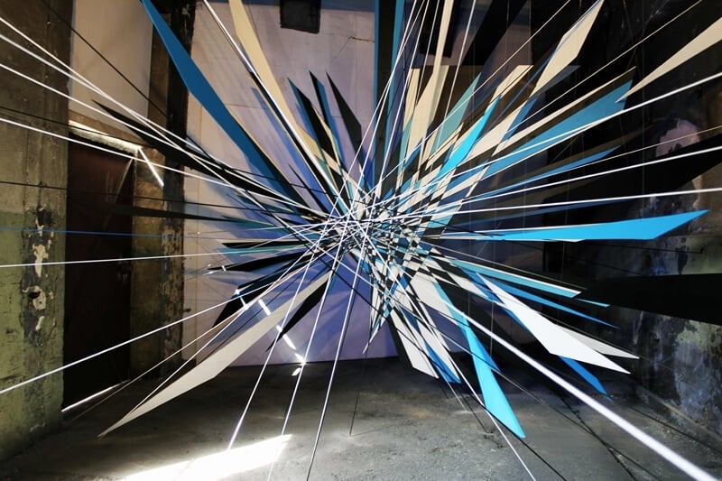 位於「裝置匯萃」區，坎托（Thomas Canto）的《Suspended Landscape》。（Art Central提供）