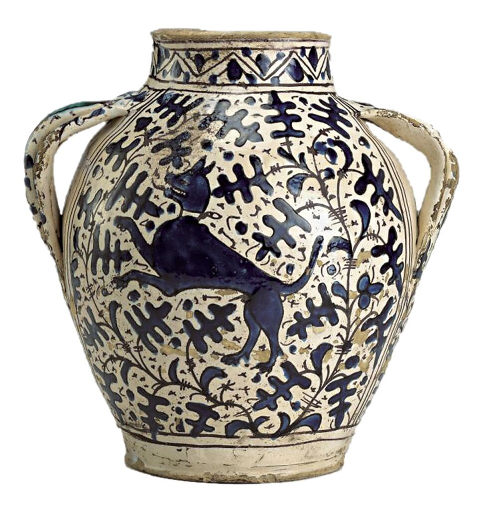 義大利佛羅倫斯約1430年〈藍釉陶罐〉，30.9×30.8×26公分。