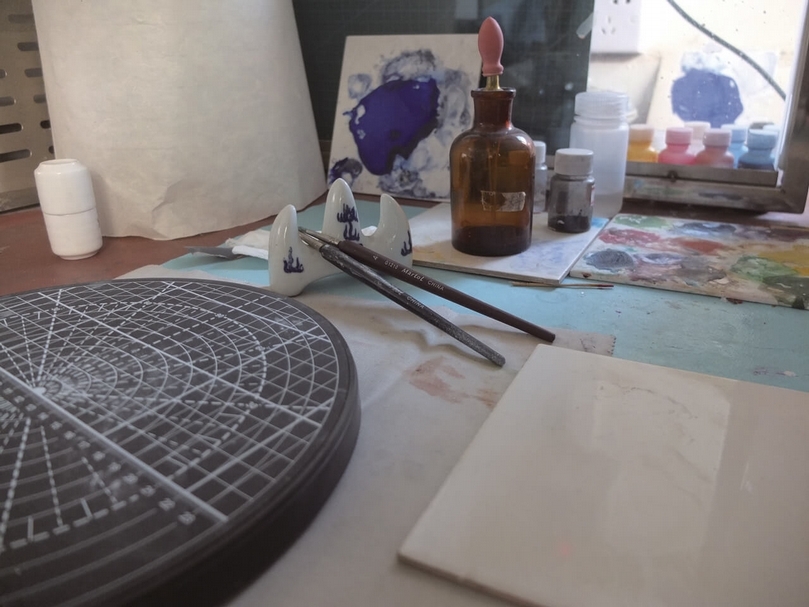 上色用的工具。攝影╱賴奐瑜。