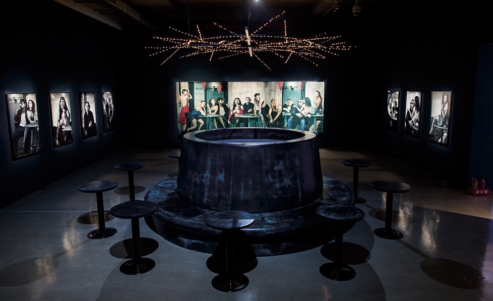 「鏡:李小鏡回顧展」展覽現場一隅。(台北市立美術館提供)
