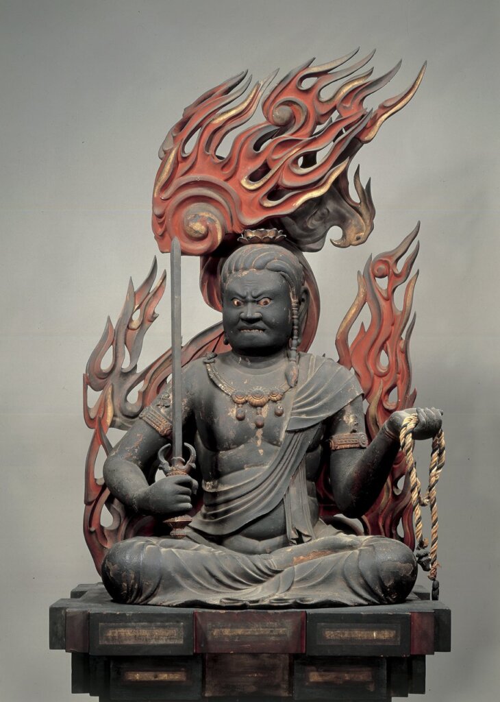 快慶1203年作〈不動明王坐像〉日本鎌倉時代，木雕、彩繪、貼金、玉（日本重要文化財）