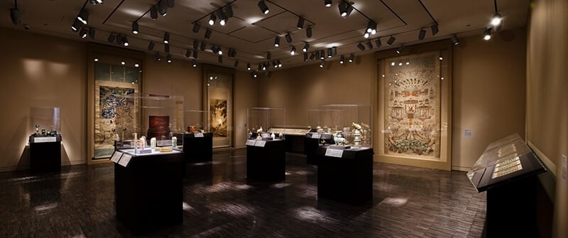清代館展覽廳照片 圖/舊金山亞洲藝術博物館提供