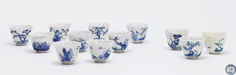 康熙朝〈青花十二花神杯〉，直徑6.6公分×12，估價人民幣1000萬～1200萬元，成交價人民幣3335萬元。